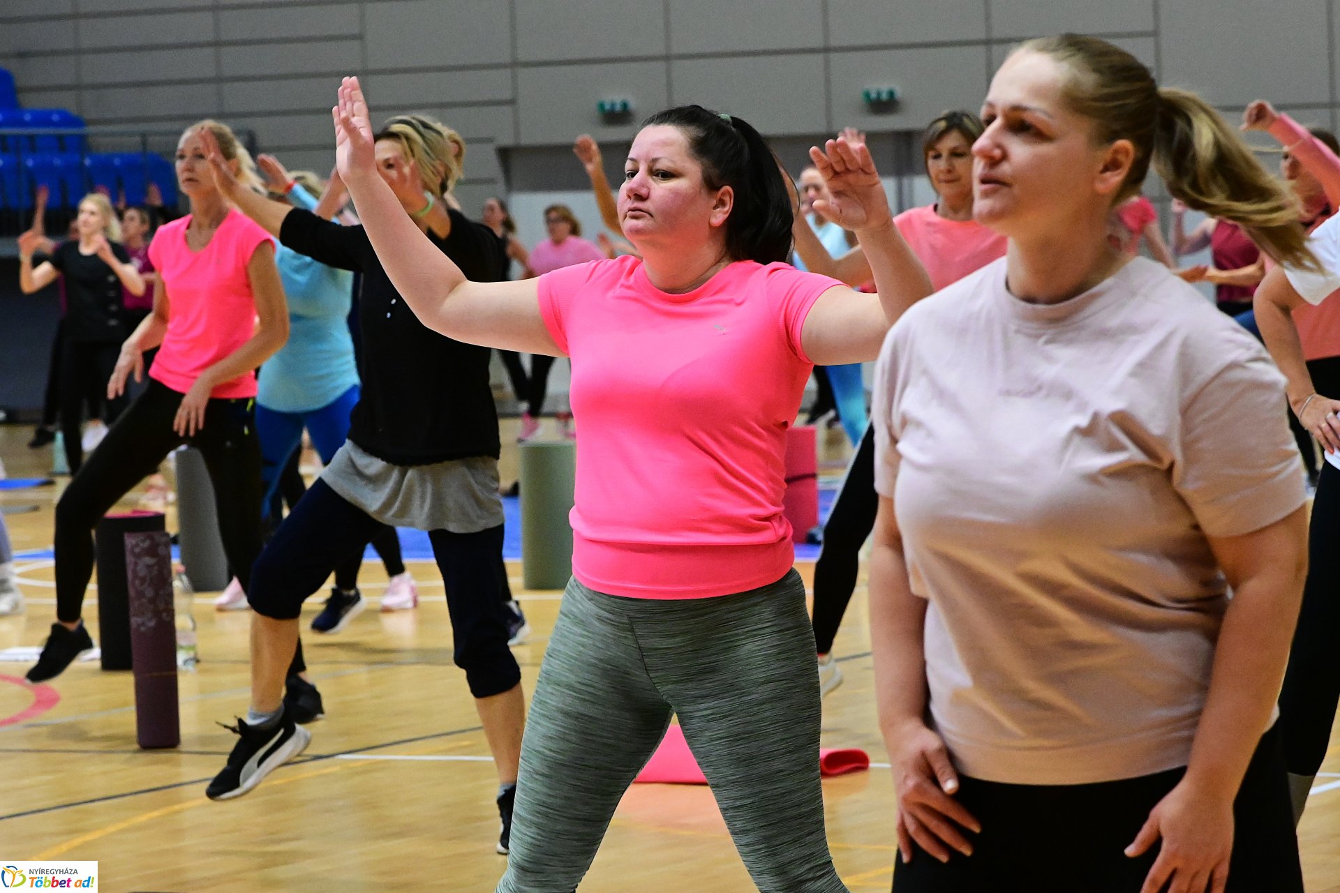 Fitt szülinap a Continental Arénában