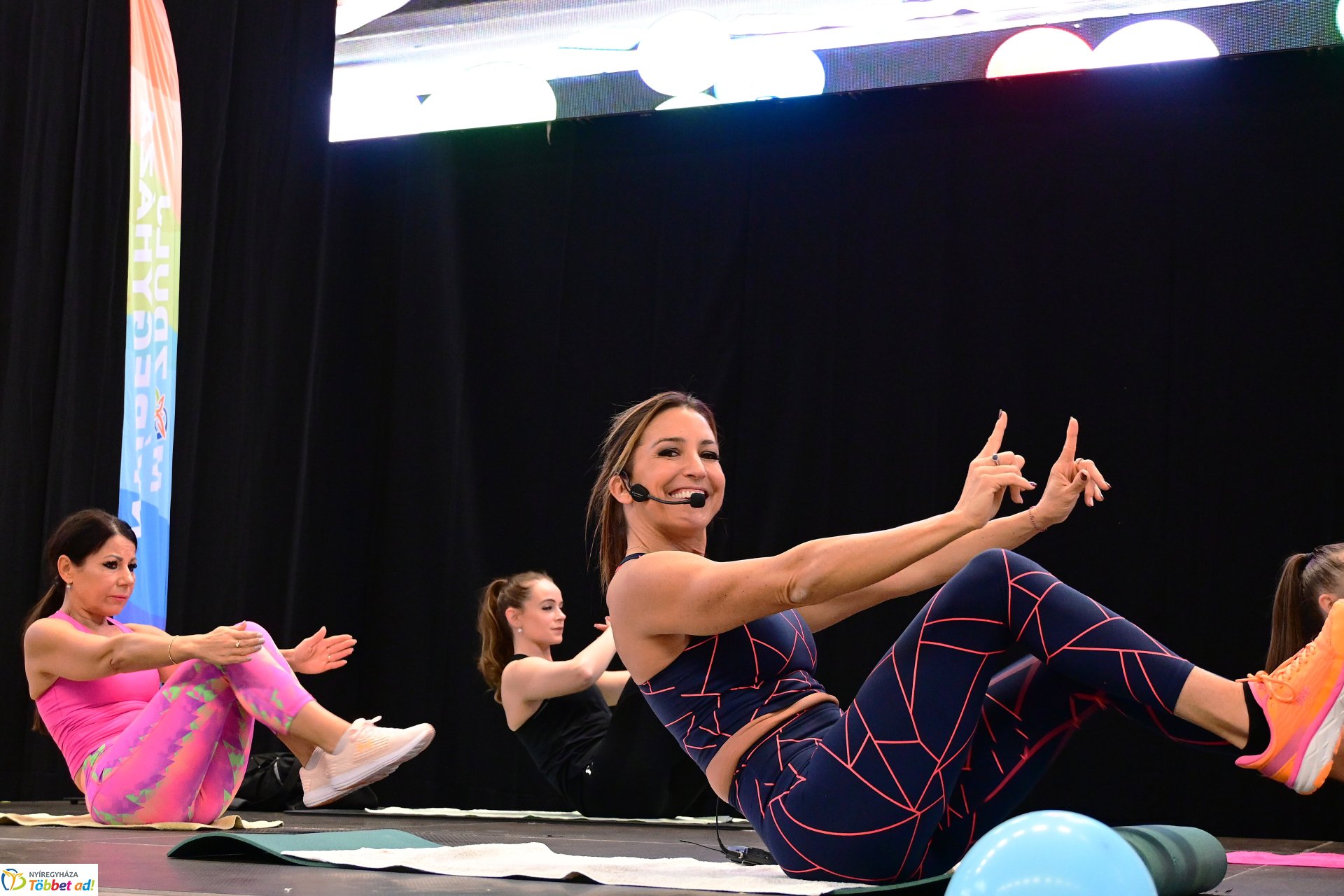 Fitt szülinap a Continental Arénában