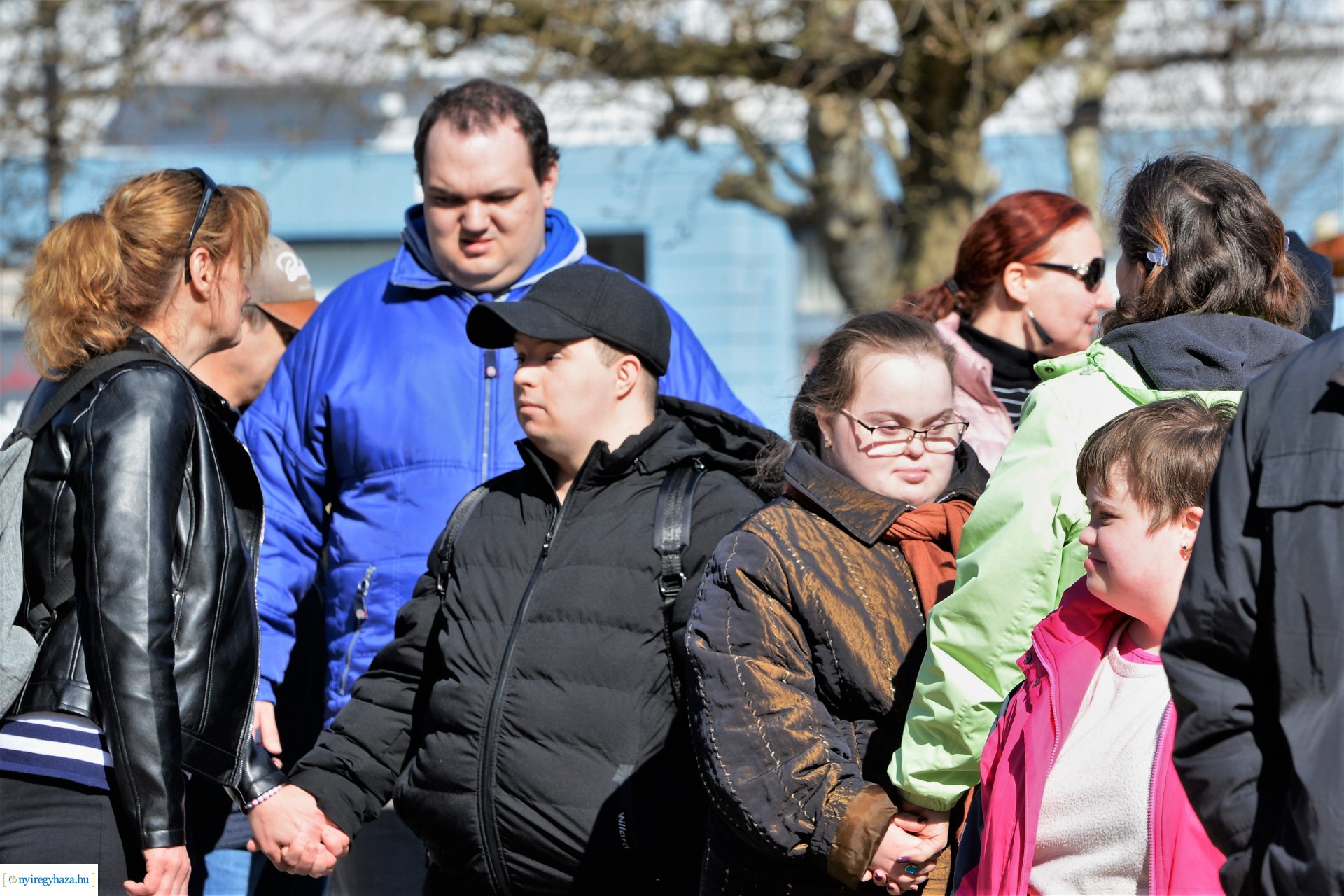 Flash mob a Down-szindróma Világnapján a Kossuth téren
