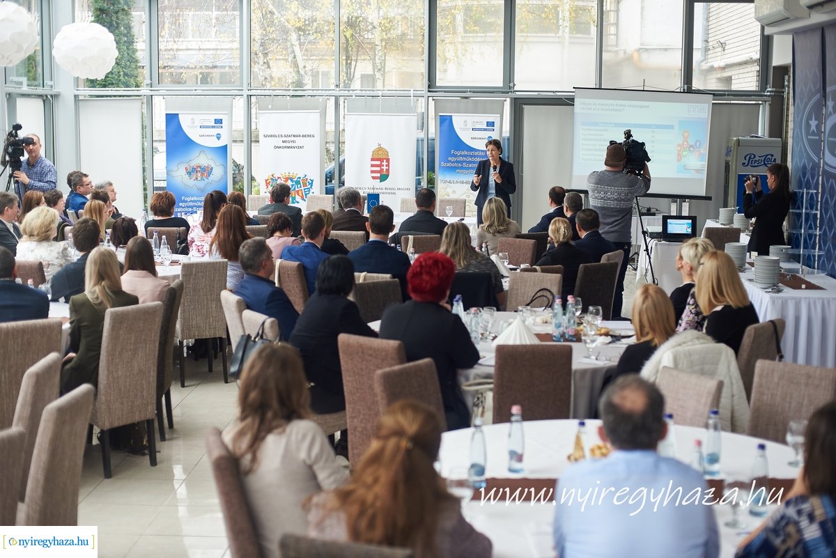 Foglalkoztatási együttműködések a megyében c. konferencia