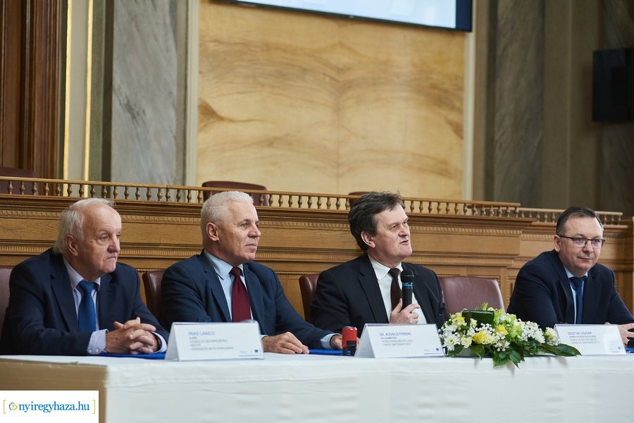 Foglalkoztatási együttműködési megállapodás aláírása 20230228