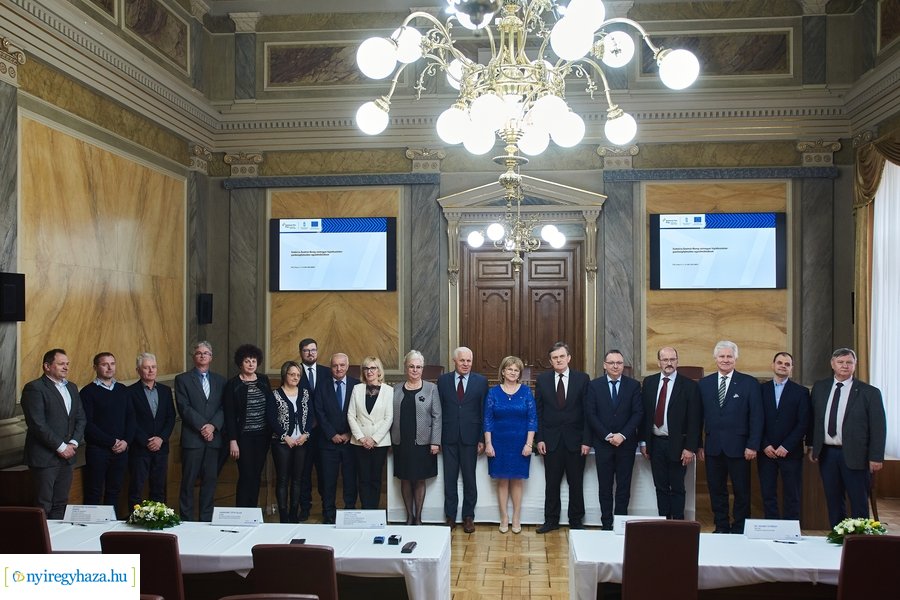 Foglalkoztatási együttműködési megállapodás aláírása 20230228