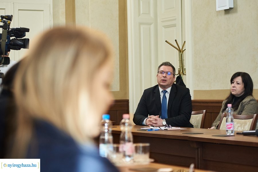 Foglalkoztatási paktum sajtótájékoztató 20220330