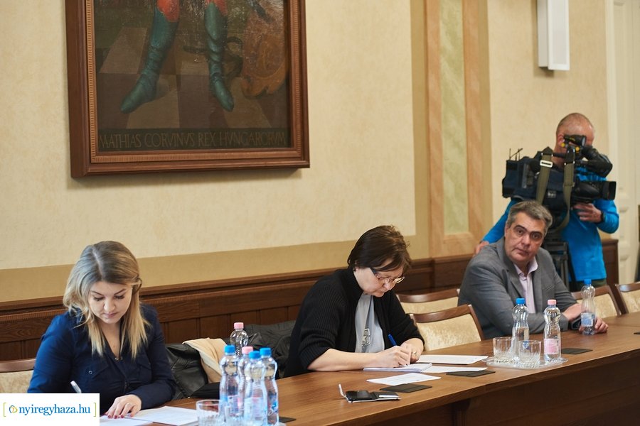 Foglalkoztatási paktum sajtótájékoztató 20220330