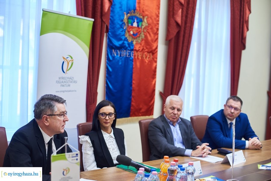 Foglalkoztatási Paktum - sajtótájékoztató