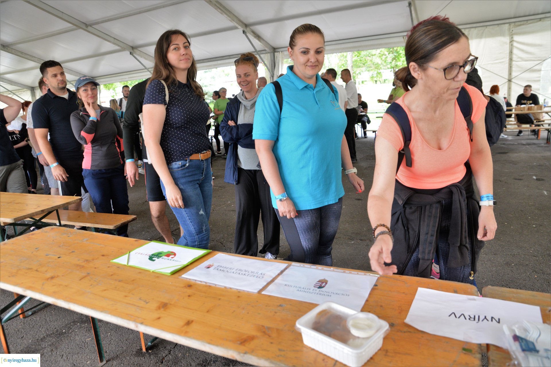 "Fókuszban a családok" - önkormányzati kerékpártúra Nyíregyházán