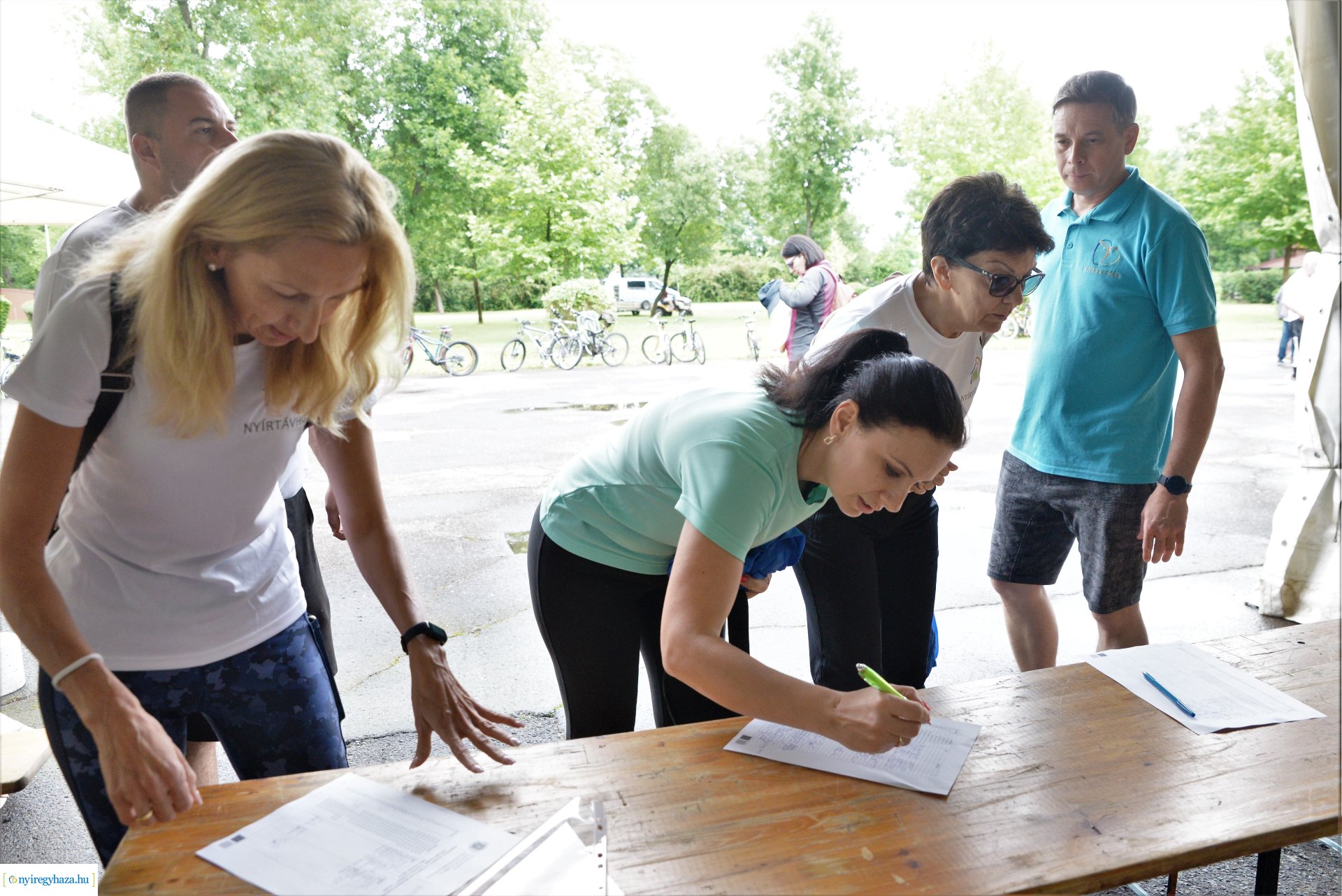 "Fókuszban a családok" - önkormányzati kerékpártúra Nyíregyházán