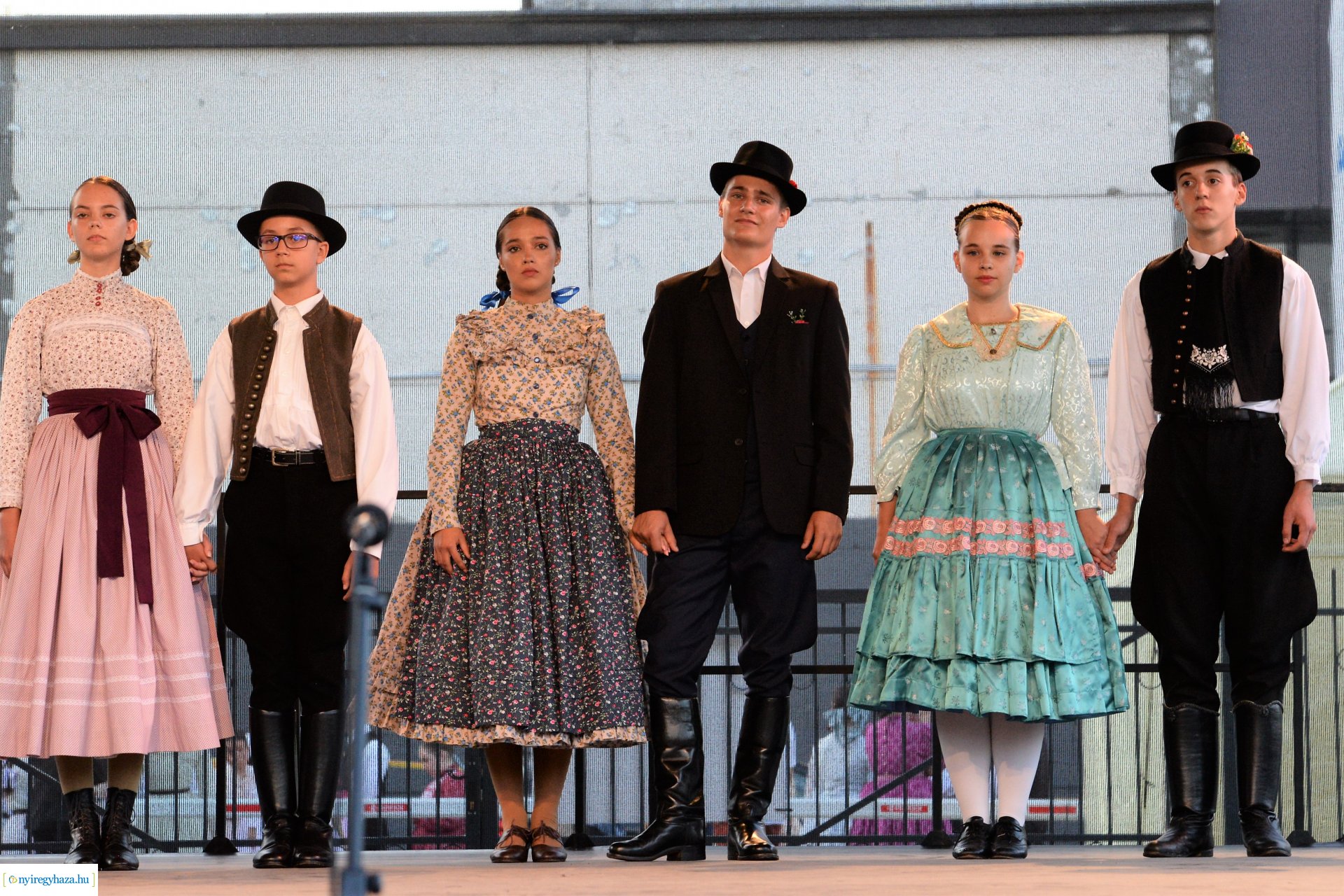 Folkfélhét megnyitó 