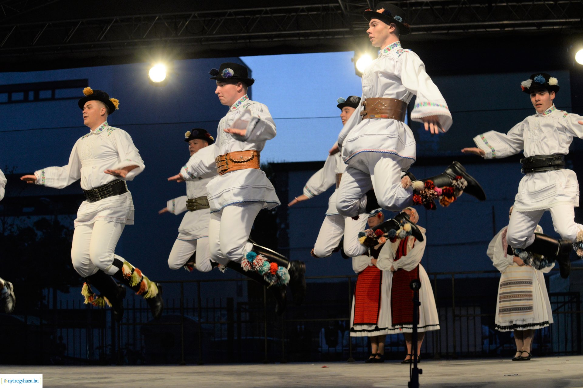 Folkfélhét megnyitó 