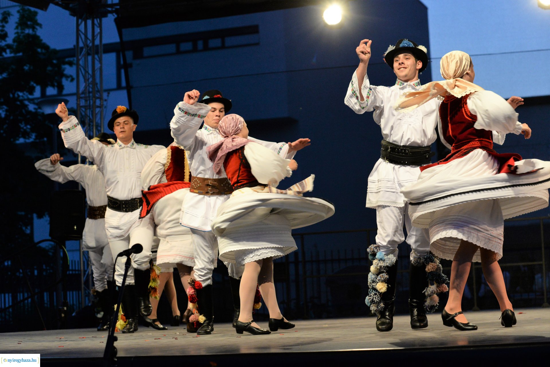 Folkfélhét megnyitó 