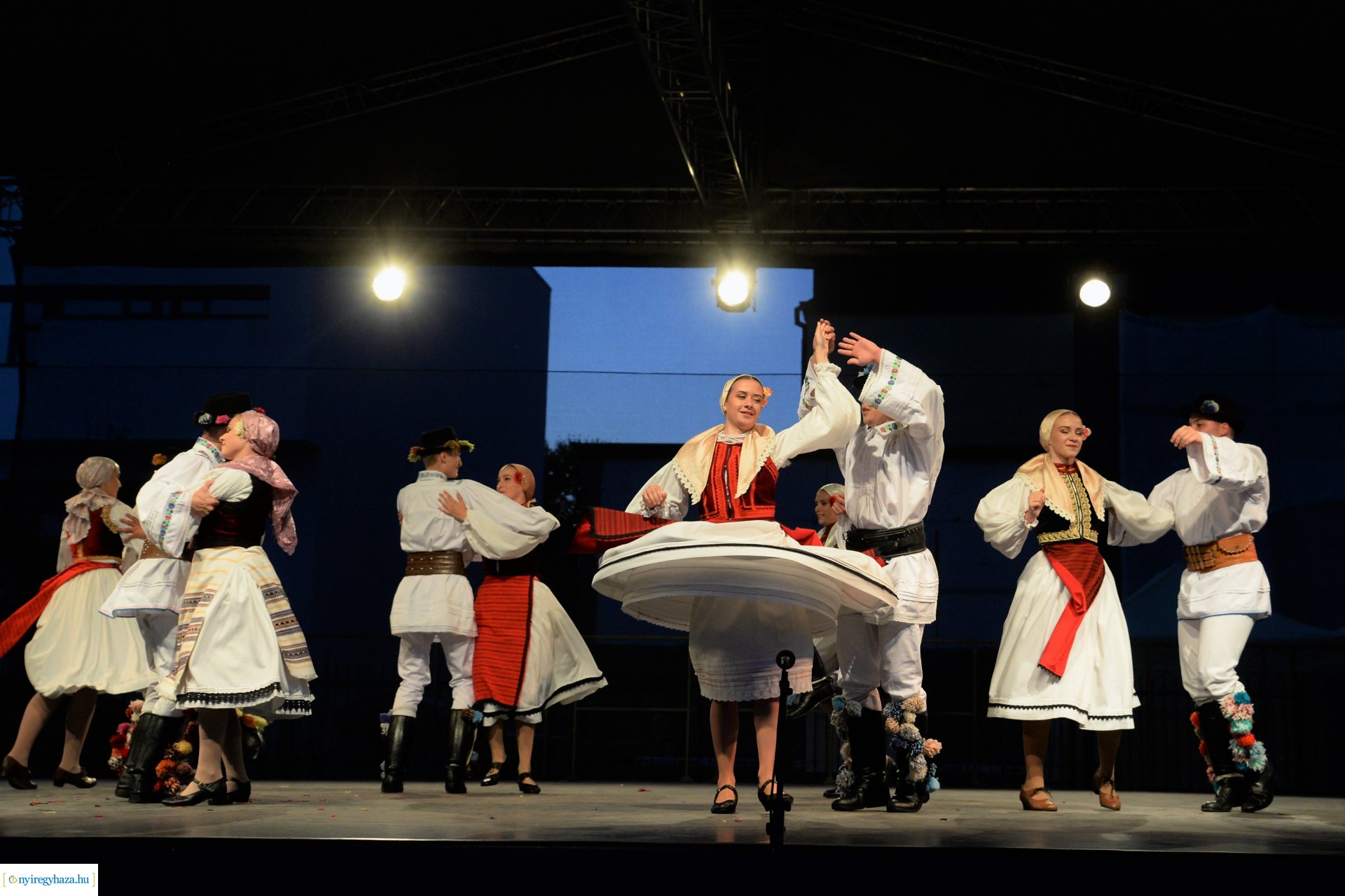 Folkfélhét megnyitó 