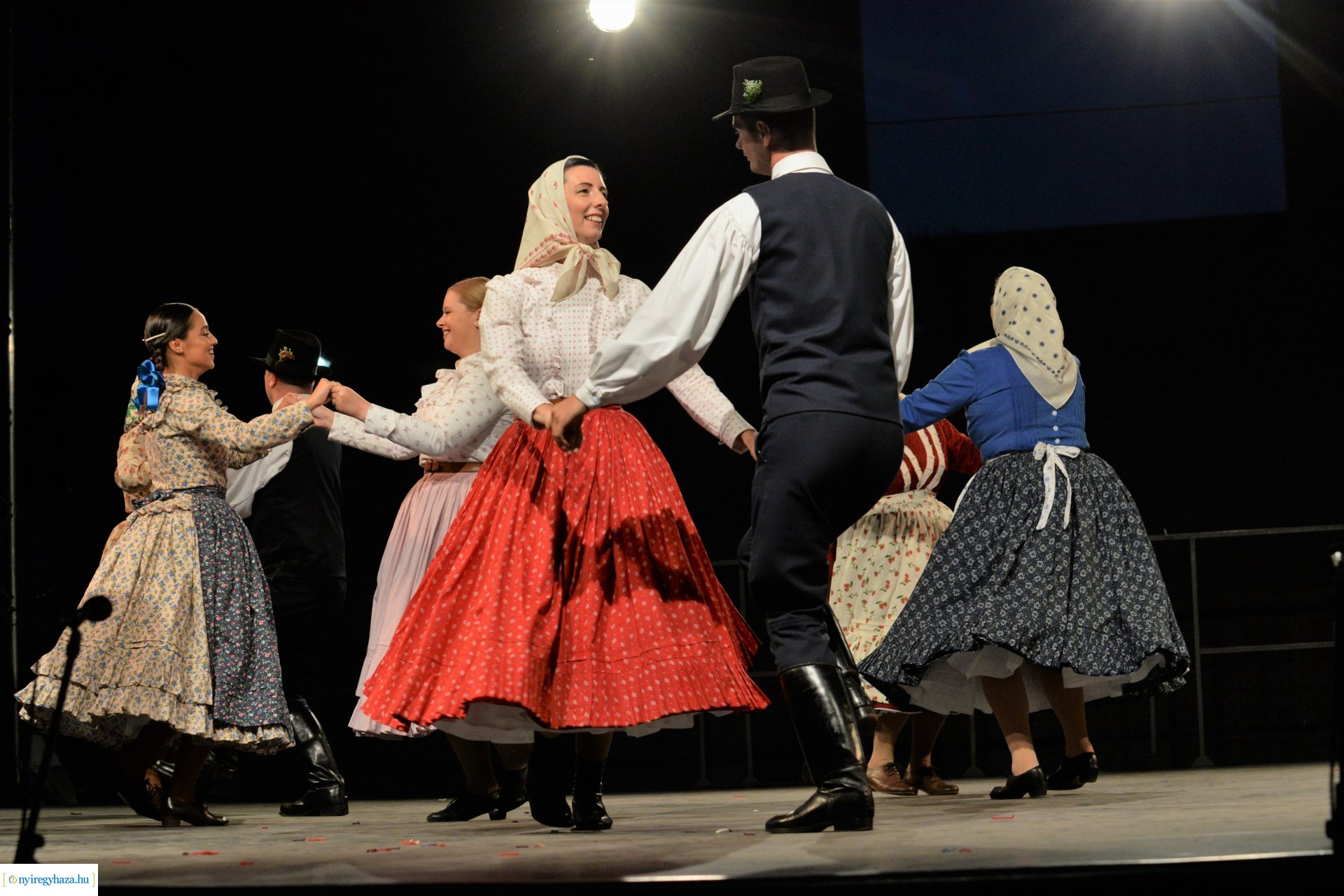 Folkfélhét megnyitó 