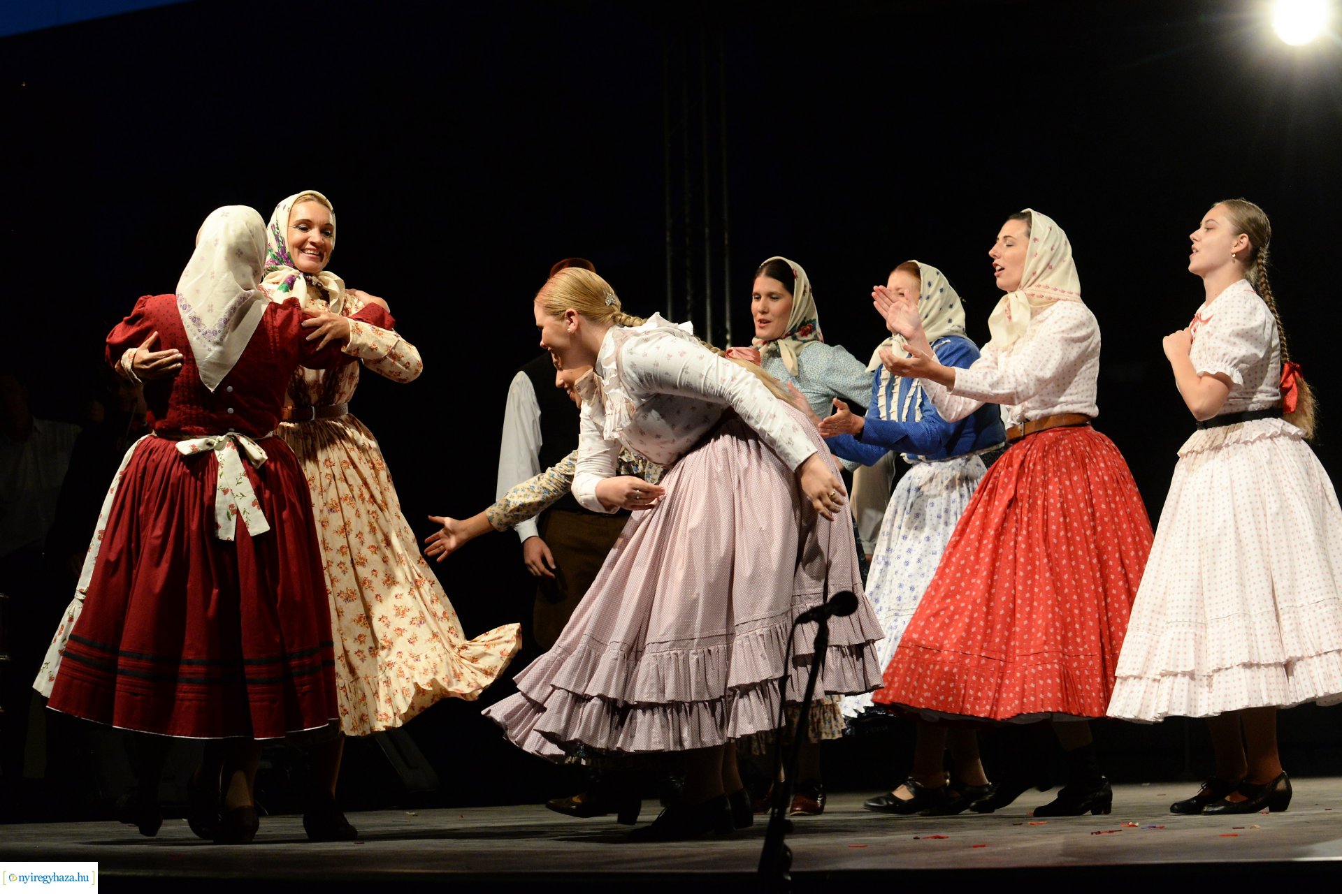 Folkfélhét megnyitó 