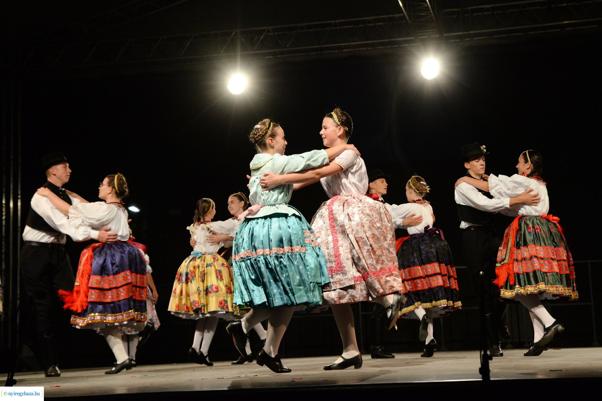 Folkfélhét megnyitó 