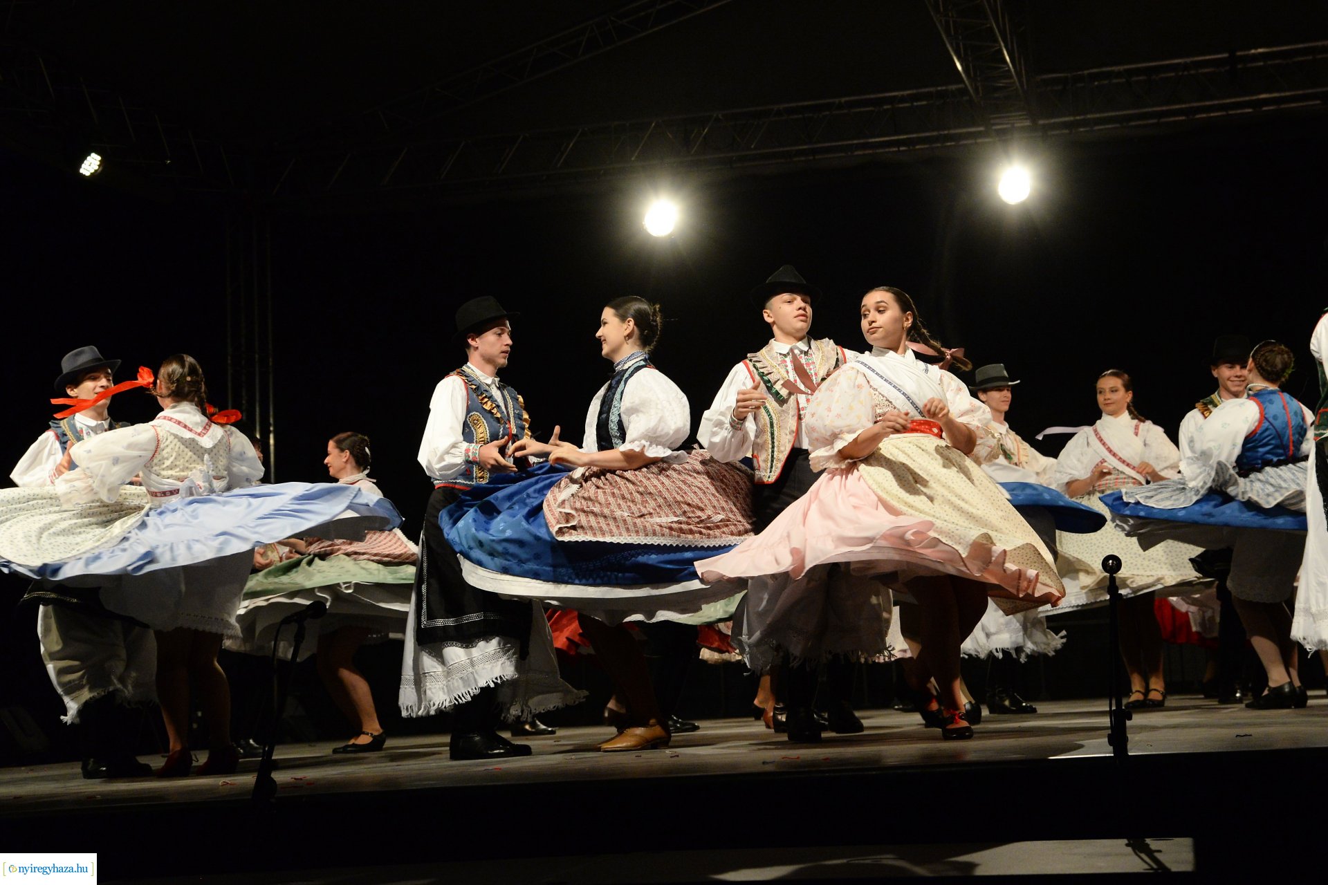 Folkfélhét megnyitó 