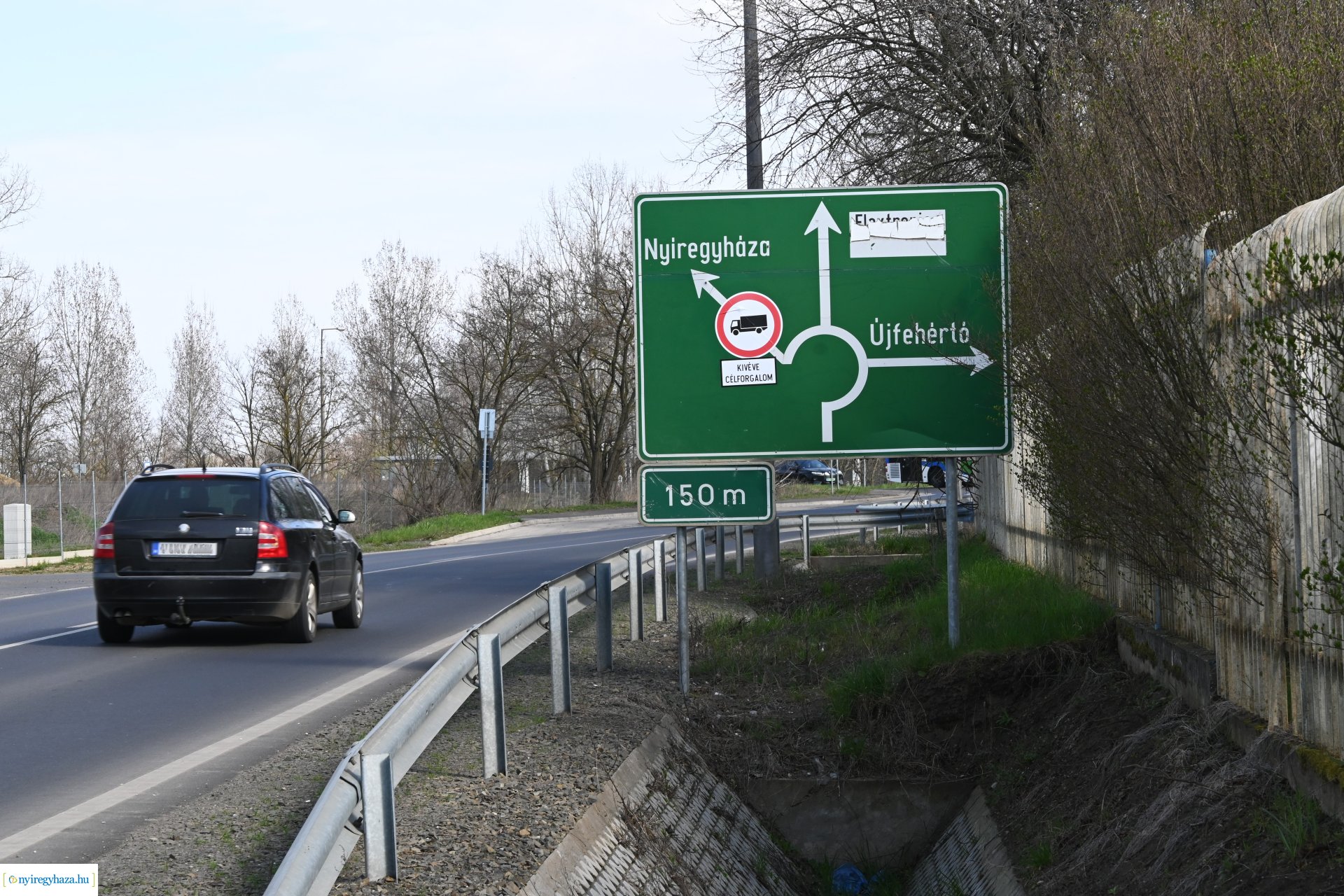 Forgalmirend változás a régi négyes úton