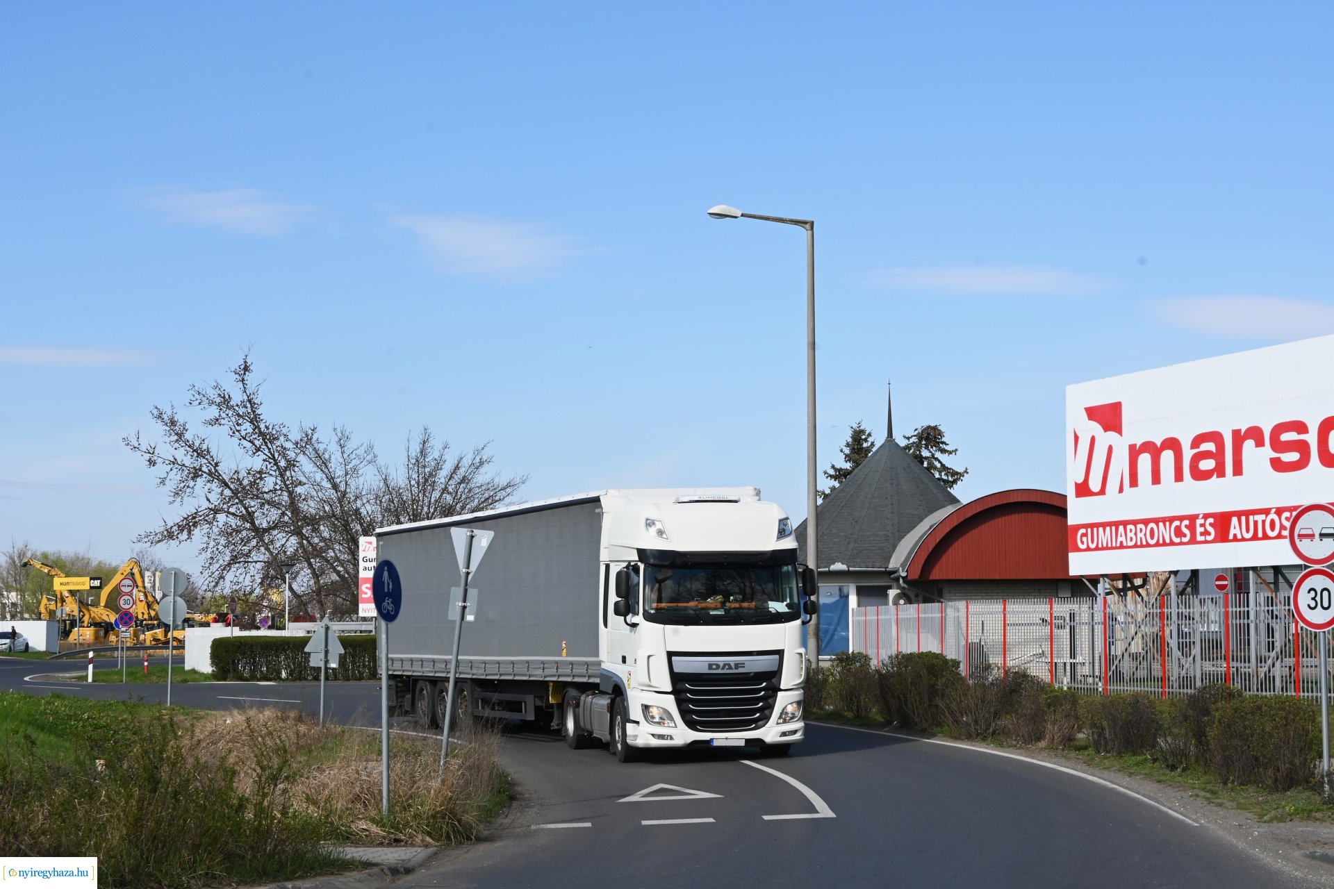 Forgalmirend változás a régi négyes úton