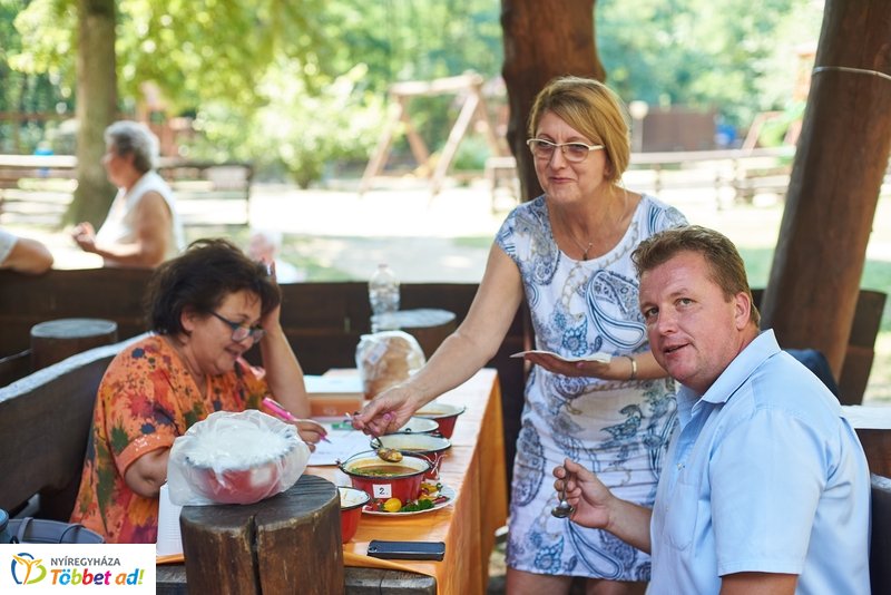 Főzőverseny az Erdei Tornapályán