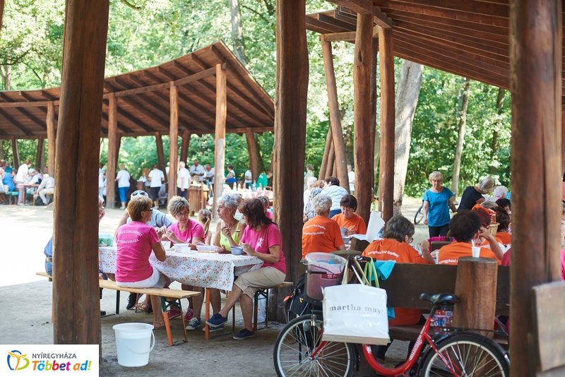 Főzőverseny az Erdei Tornapályán