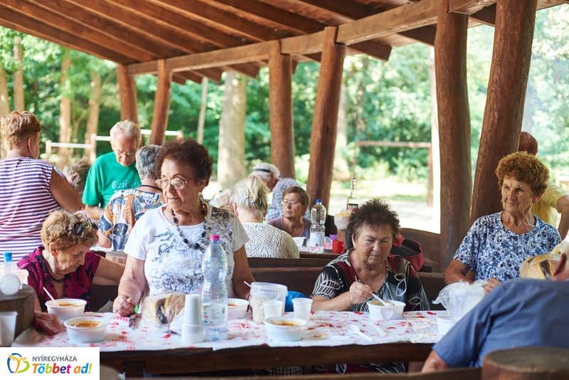 Főzőverseny az Erdei Tornapályán