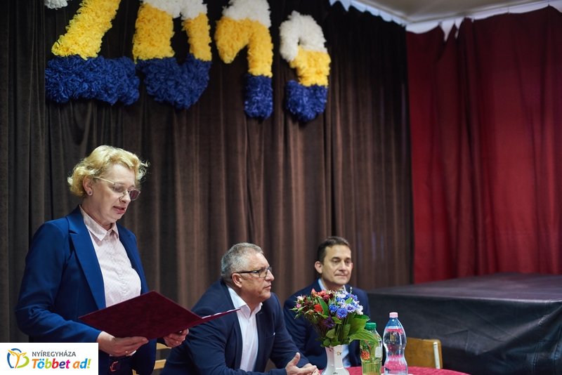 Francia kéttannyelvű lett az Apáczai iskola