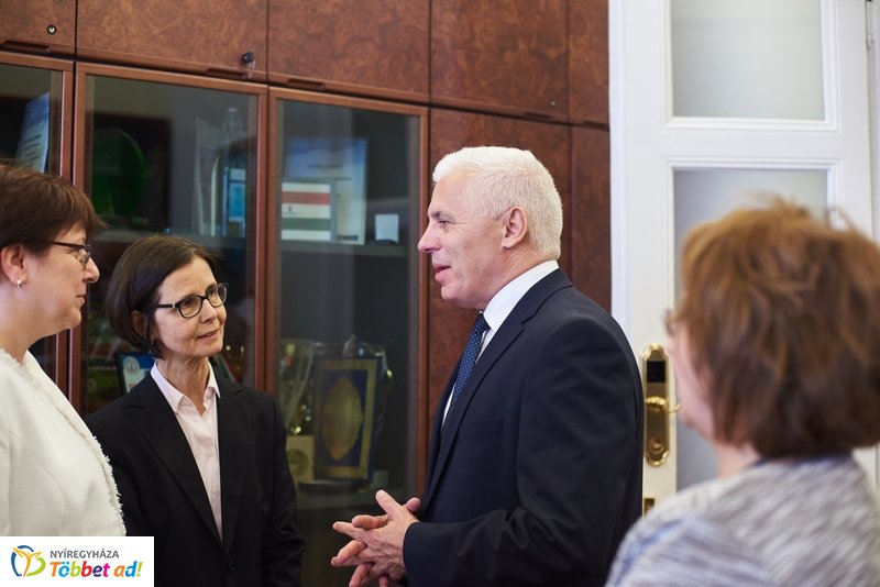 Francia nagykövet a Városházán