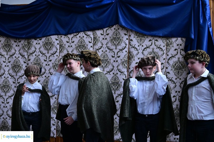 Francia nagykövet az Apáczai iskolában 2024