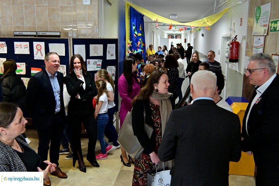 Francia nagykövet az Apáczai iskolában 2024