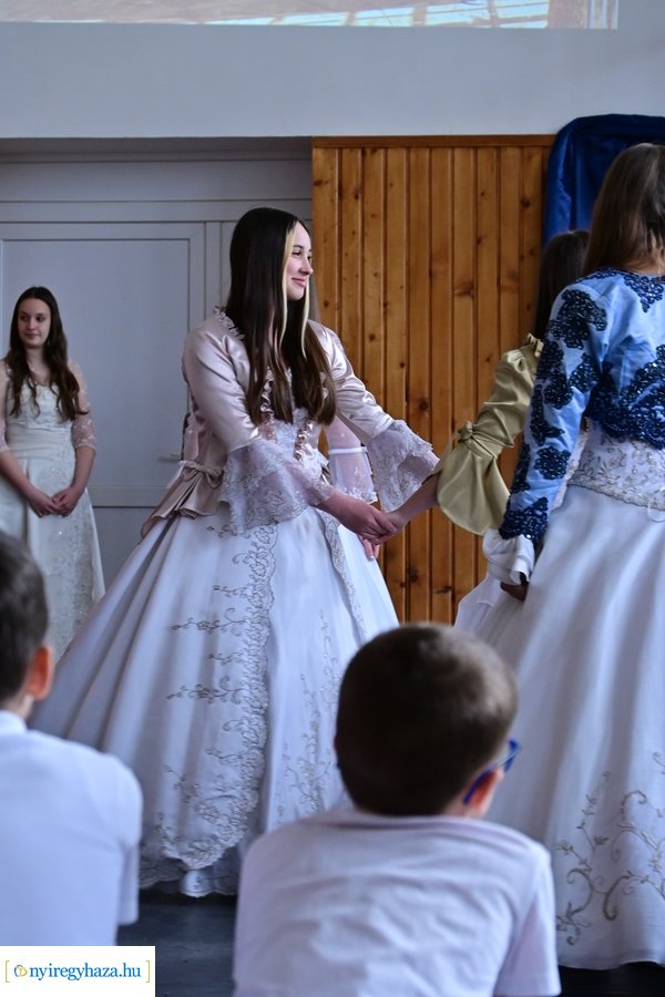 Francia nagykövet az Apáczai iskolában 2024