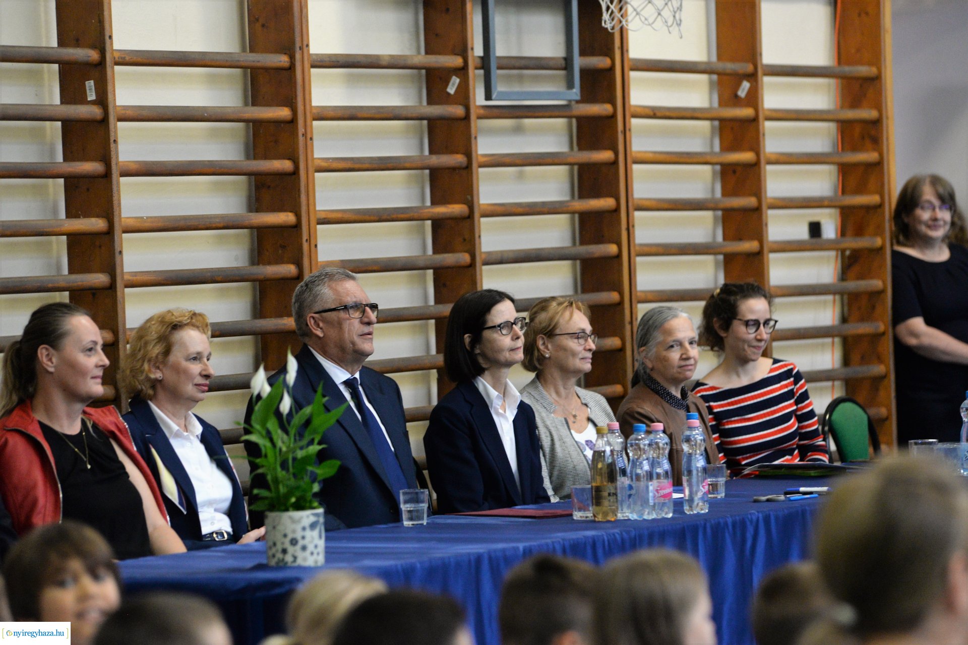 Francia nagykövet látogatása az Apáczai Csere János Iskolában