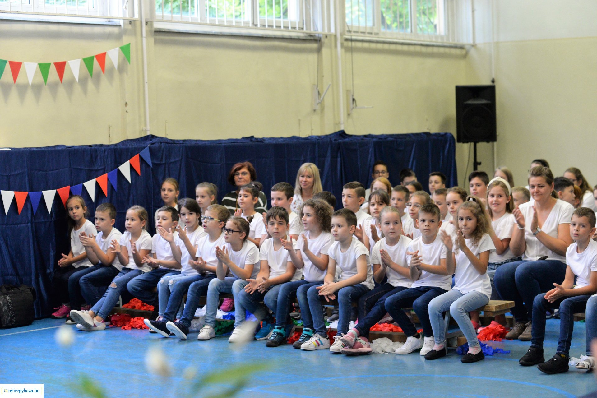 Francia nagykövet látogatása az Apáczai Csere János Iskolában