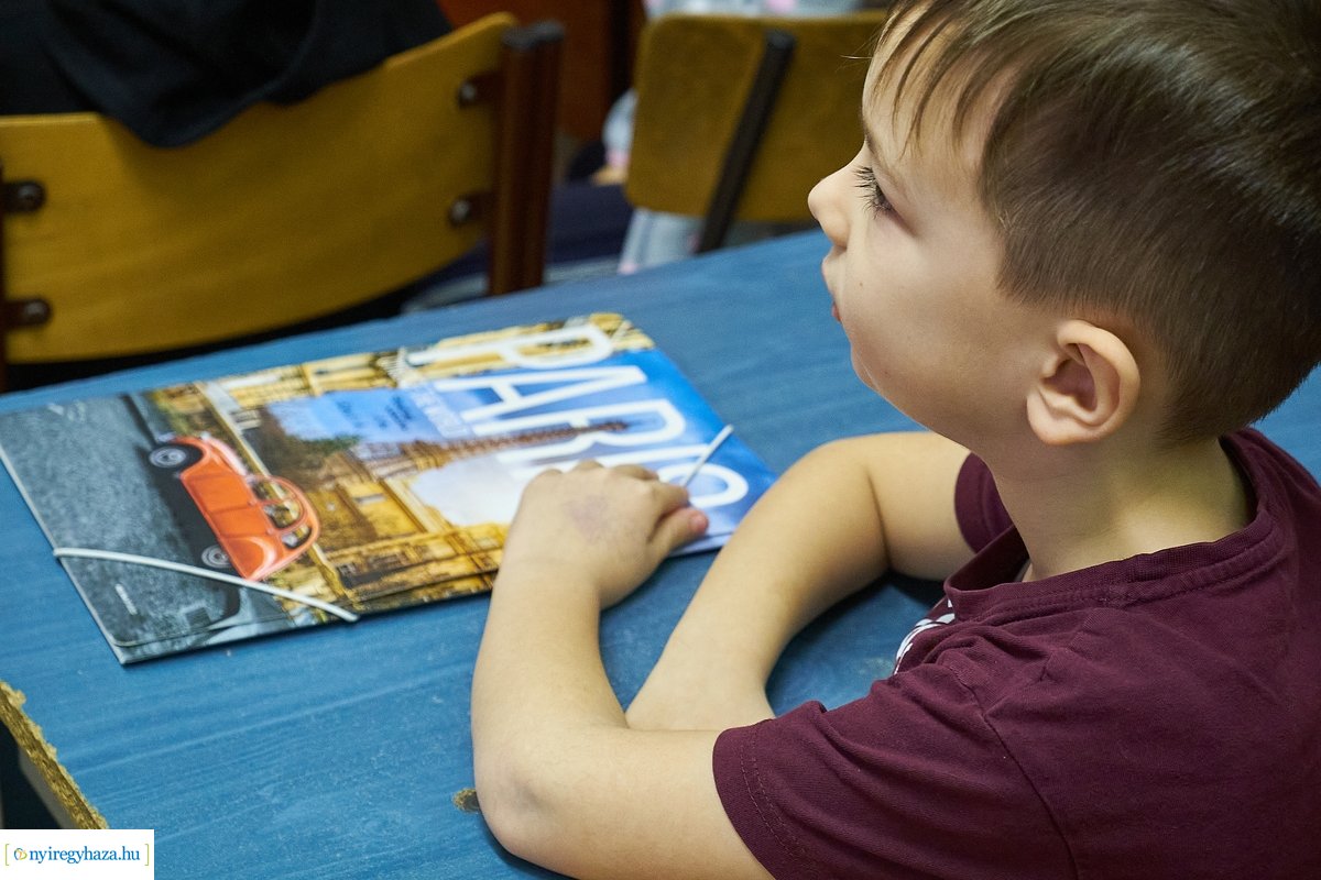 Francia nyelvi tagozat az Apáczai iskolában