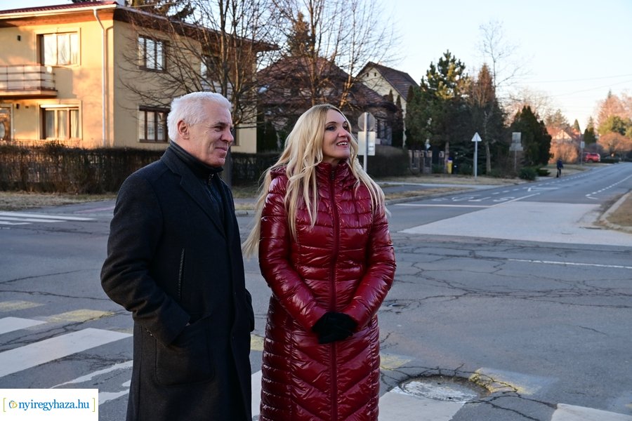 Fürdő utca fejlesztése - sajtótájékoztató