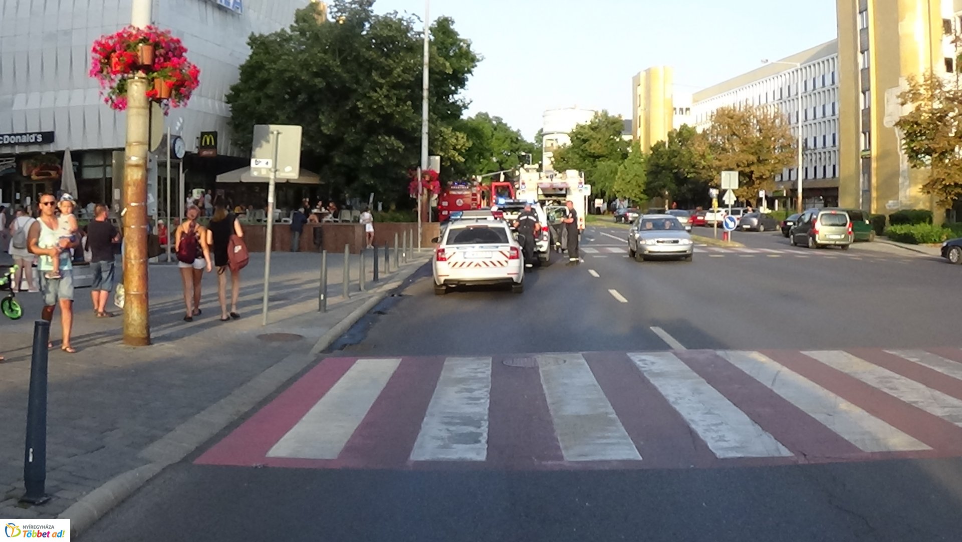 Füstszivárgás egy belvárosi bevásárlóközpontban