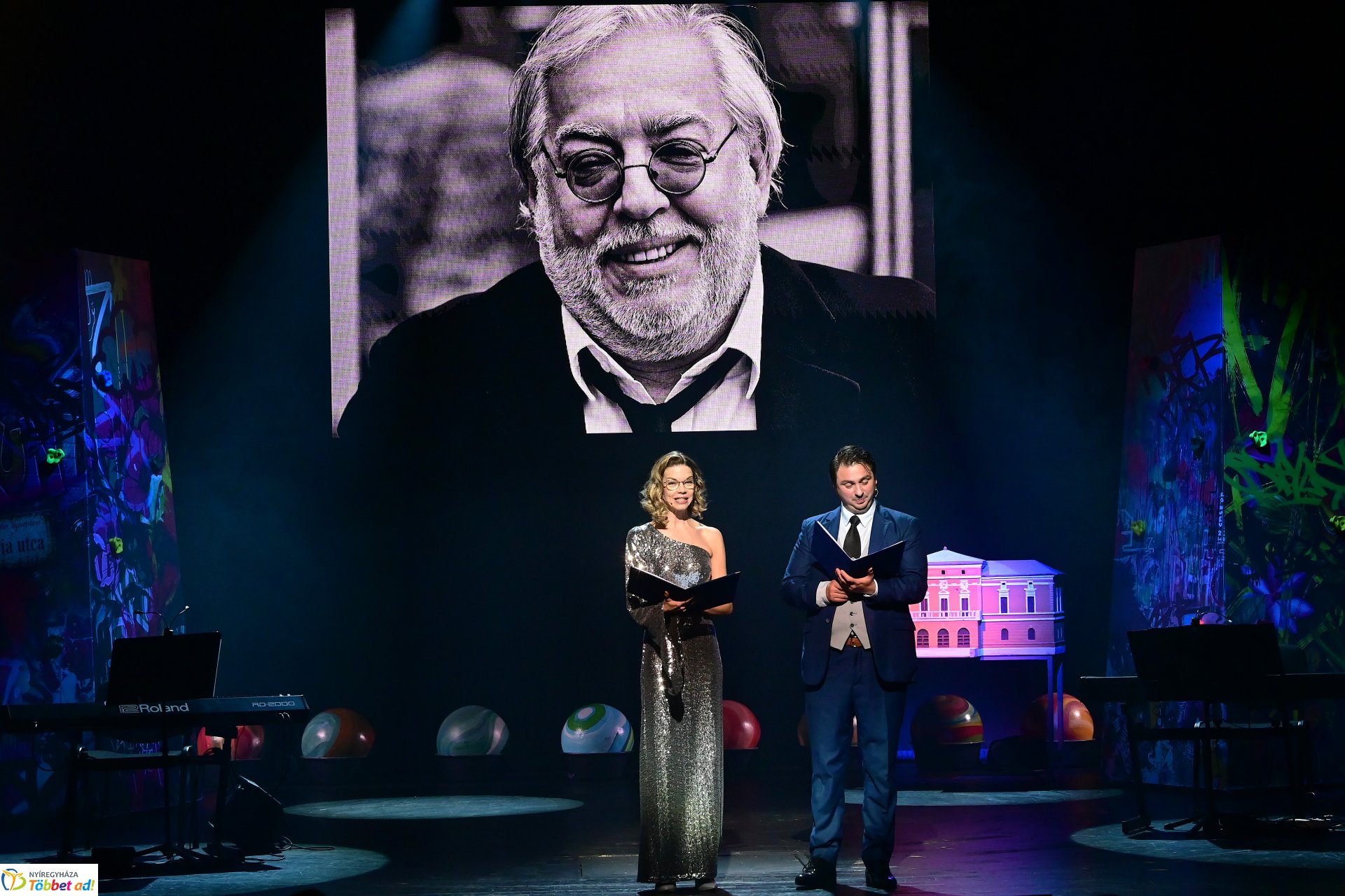 Gálaműsor a Móricz Zsigmond Színházban - 45  éve alakult meg az állandó társulat