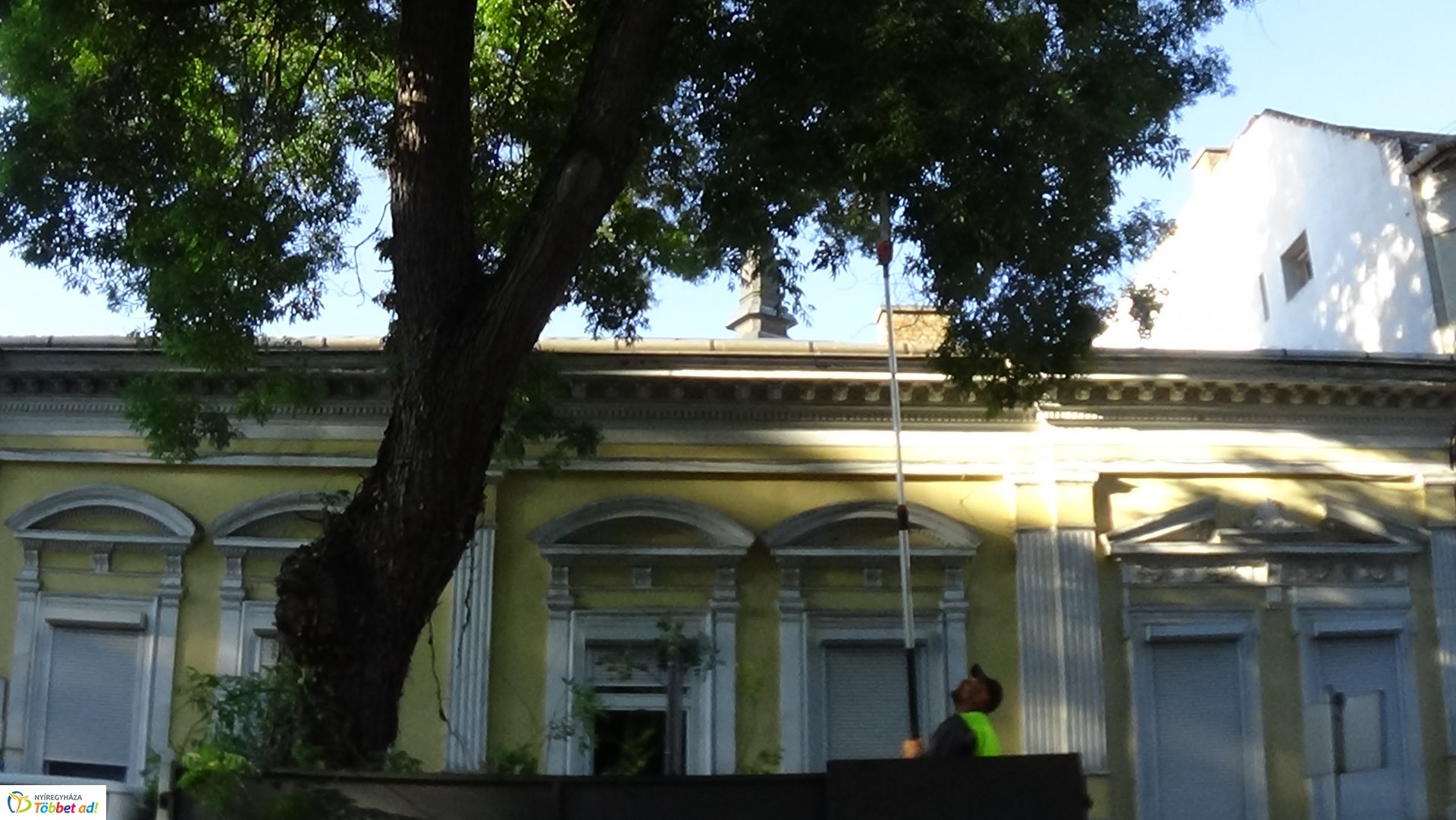 Gallyazási munkálatokat végeznek a Szent István utcán