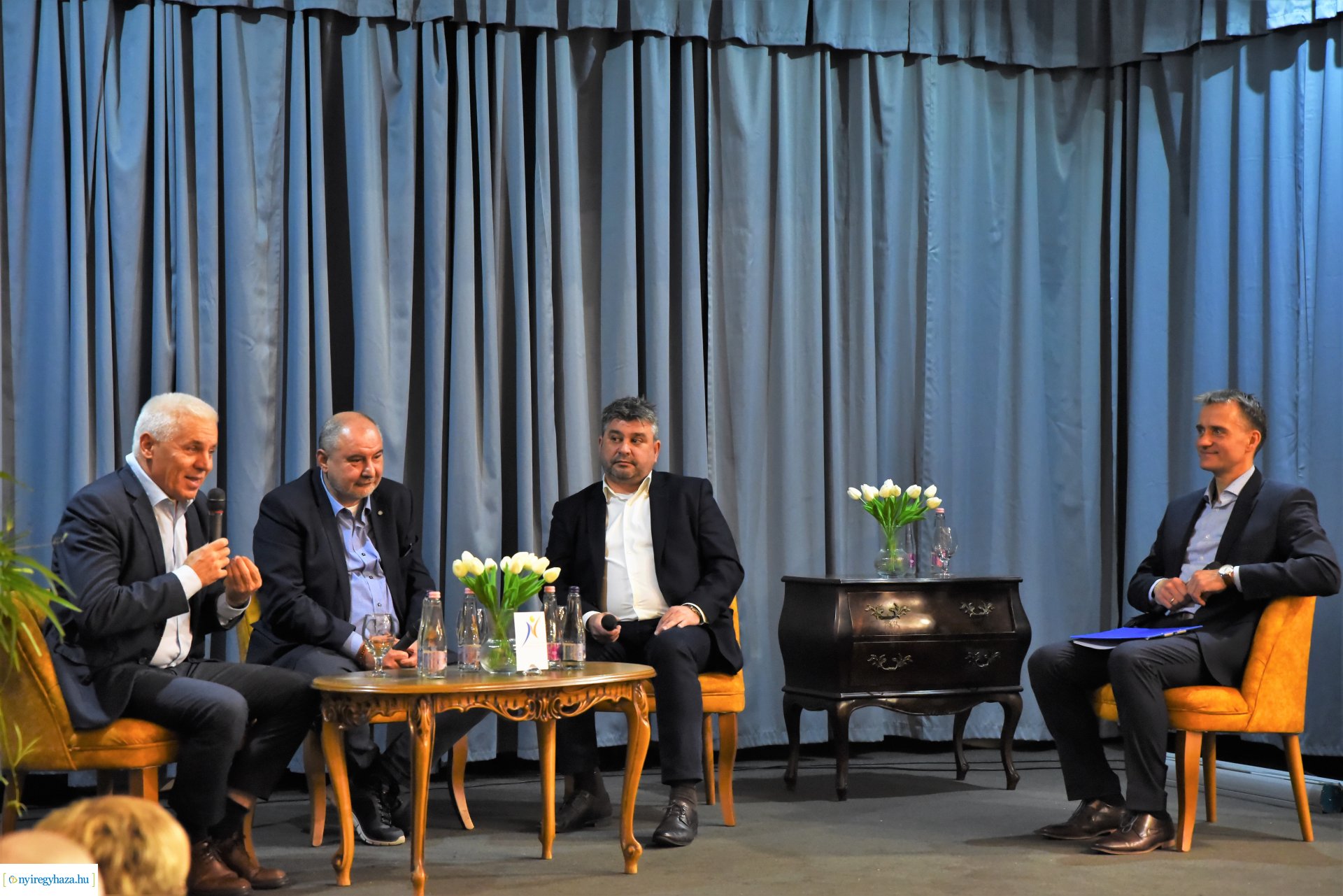 Gazdasági fórumot tartott a Vállalkozók Nyíregyházáért Egyesület