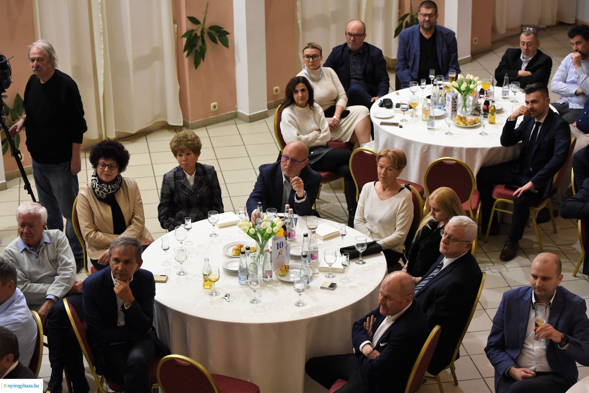 Gazdasági fórumot tartott a Vállalkozók Nyíregyházáért Egyesület