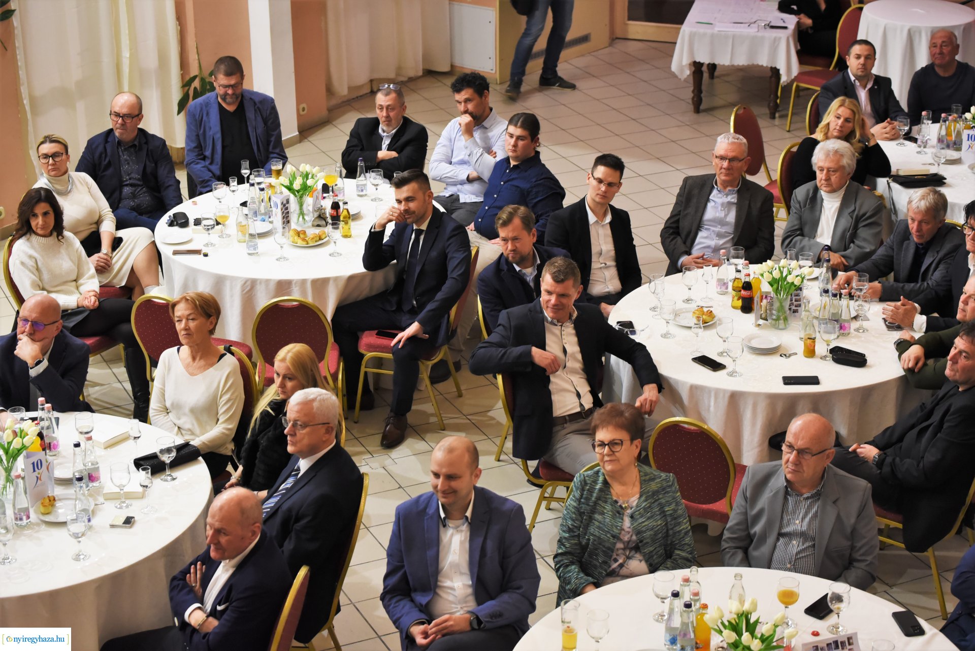 Gazdasági fórumot tartott a Vállalkozók Nyíregyházáért Egyesület