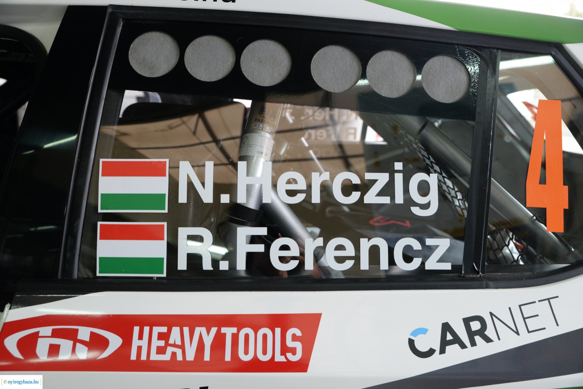 Gépátvételre érkeznek a Rally Európa-bajnokság  autói