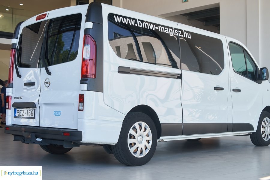 Gépjármű felajánlás a Magisztól