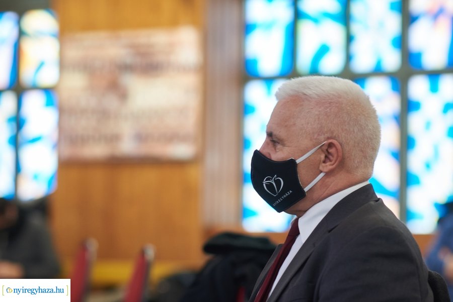 Gépjárművek átadása a Westsik iskolában