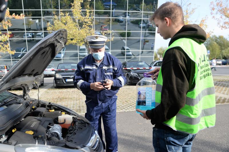 Gépjárművek téli felkészítési akciója