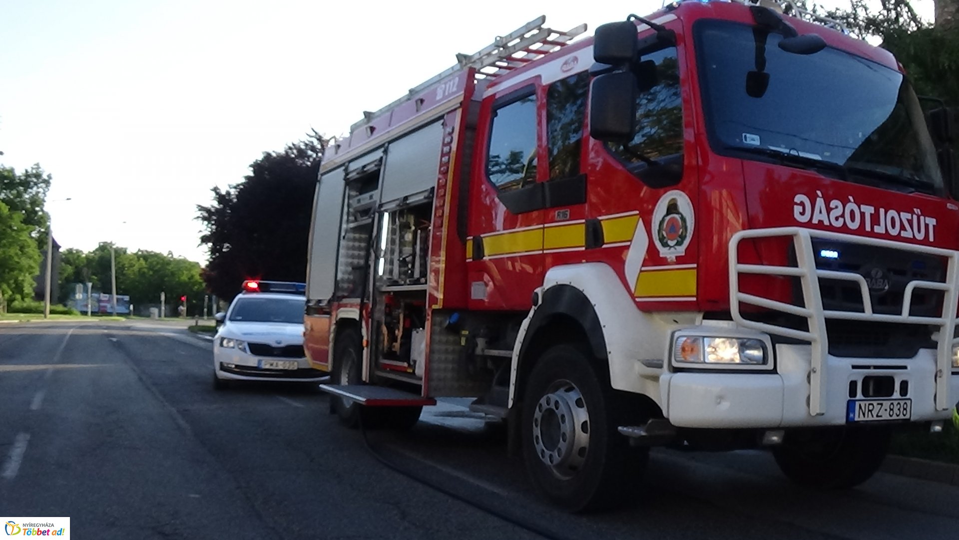 Gépkocsitűz Nyíregyházán