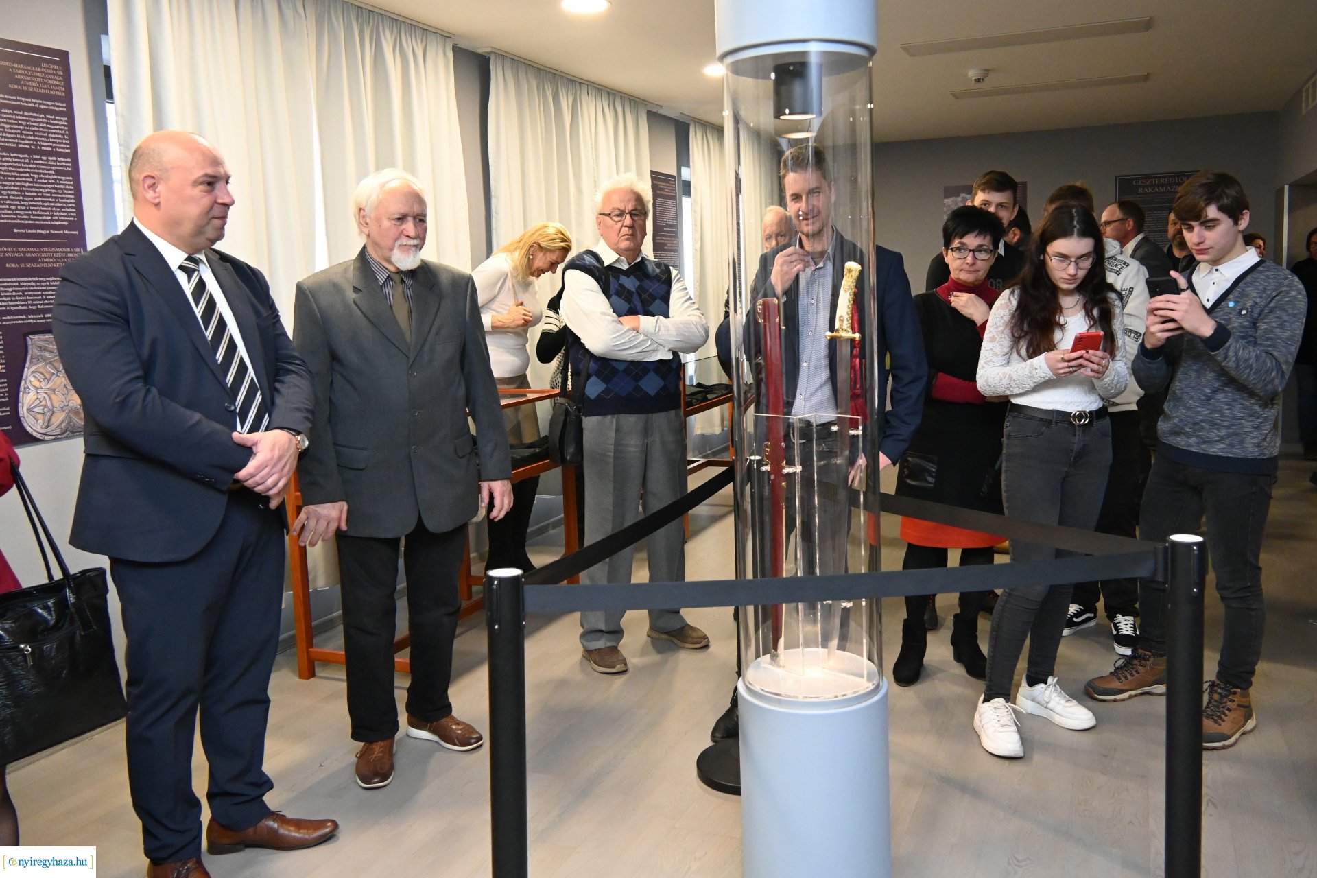 Geszterédtől Rakamazig - kiállításmegnyitó a Kállay Gyűjteményben