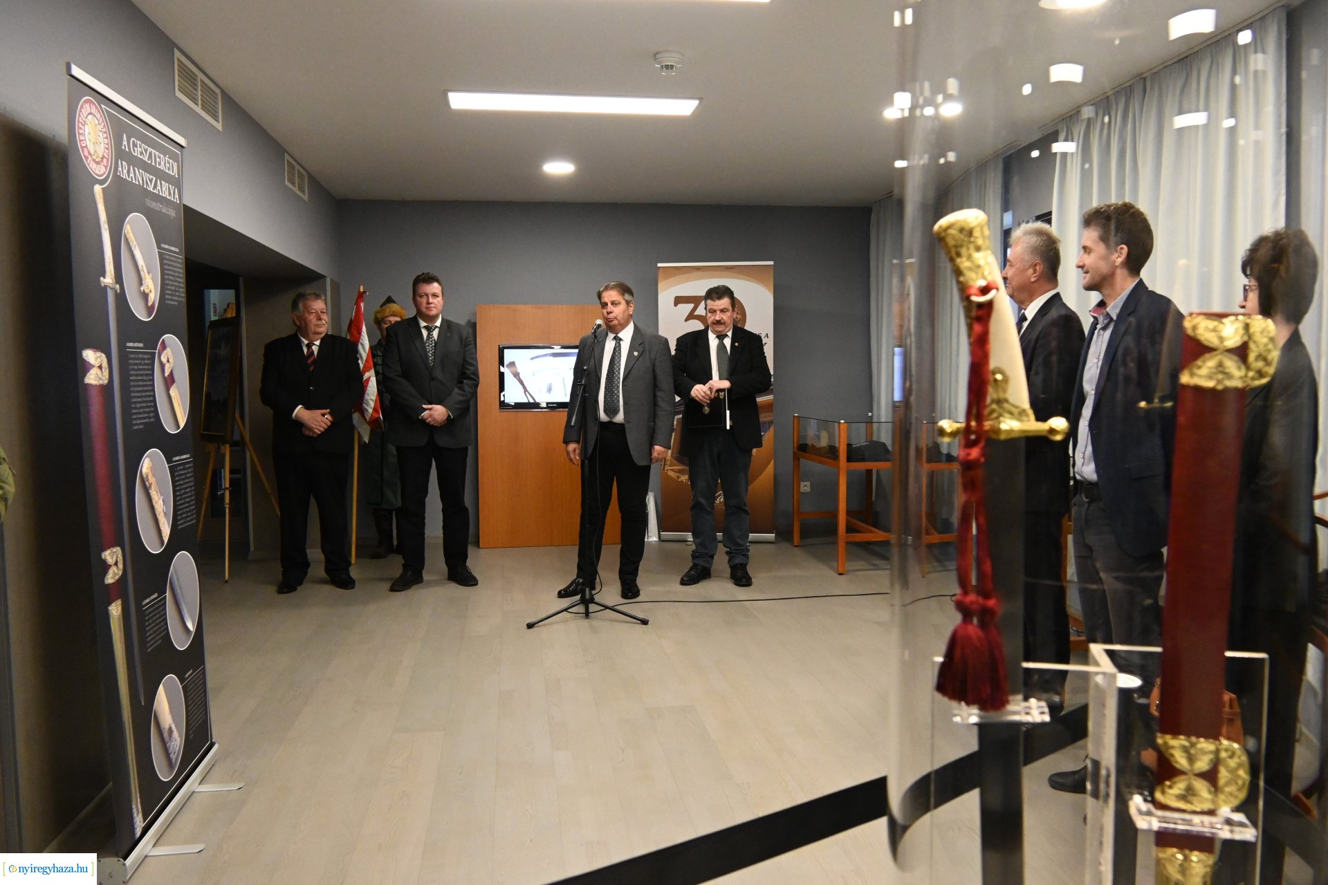 Geszterédtől Rakamazig - kiállításmegnyitó a Kállay Gyűjteményben