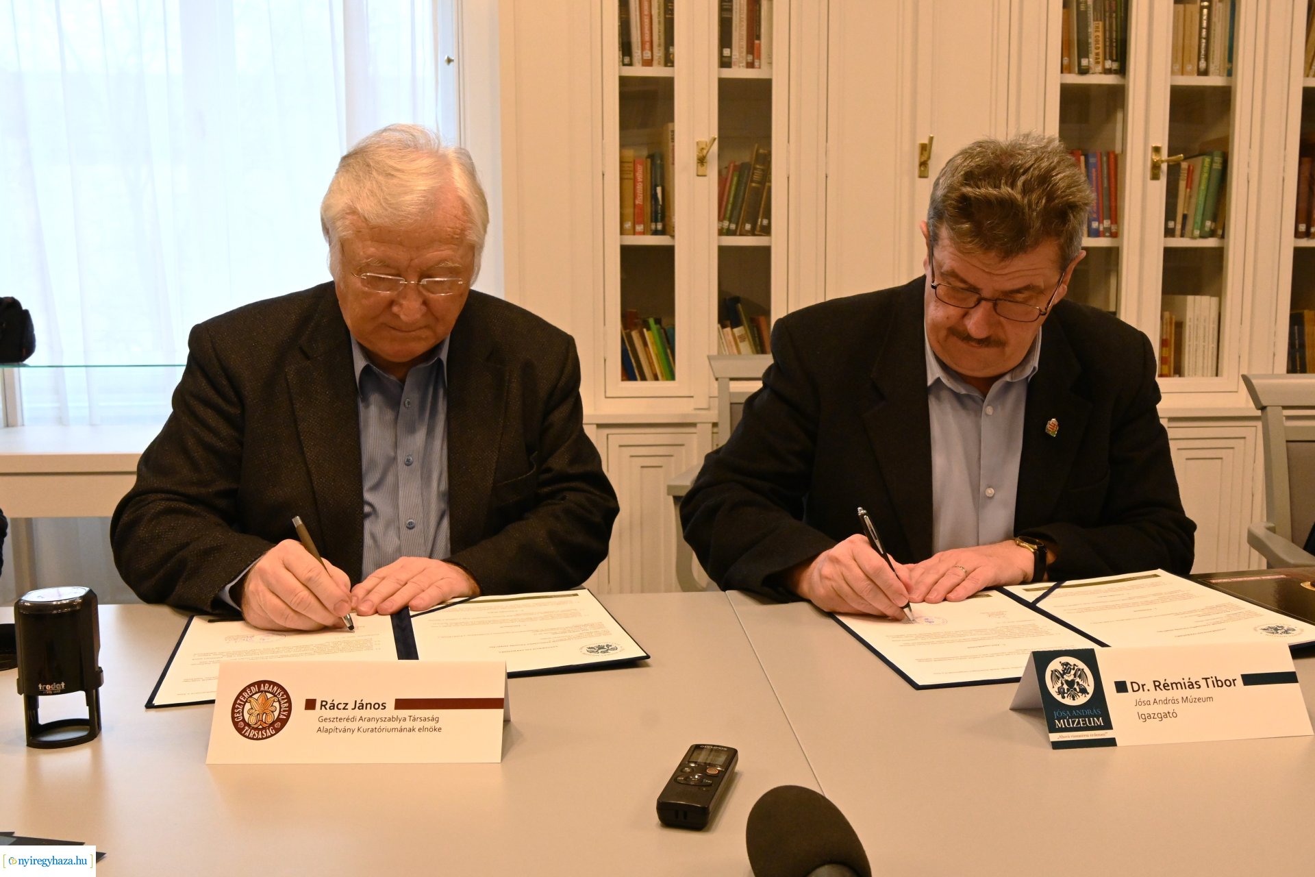 Geszterédtől Rakamazig - kiállításmegnyitóra készül a Kállay Gyűjtemény