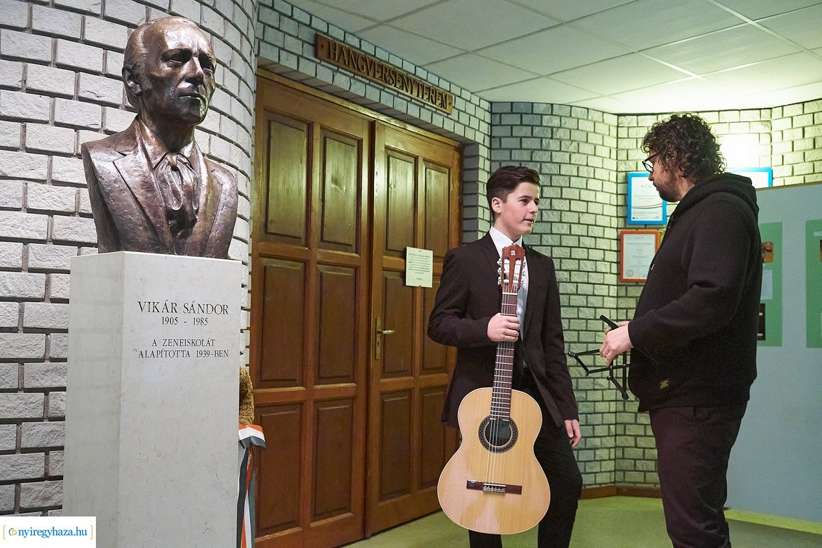 Gitár verseny a Vikár iskolában
