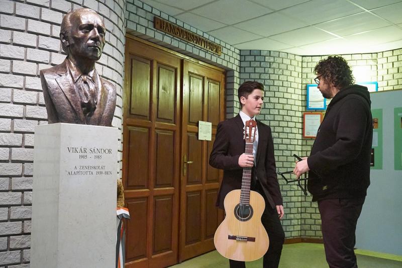 Gitár verseny a Vikár iskolában