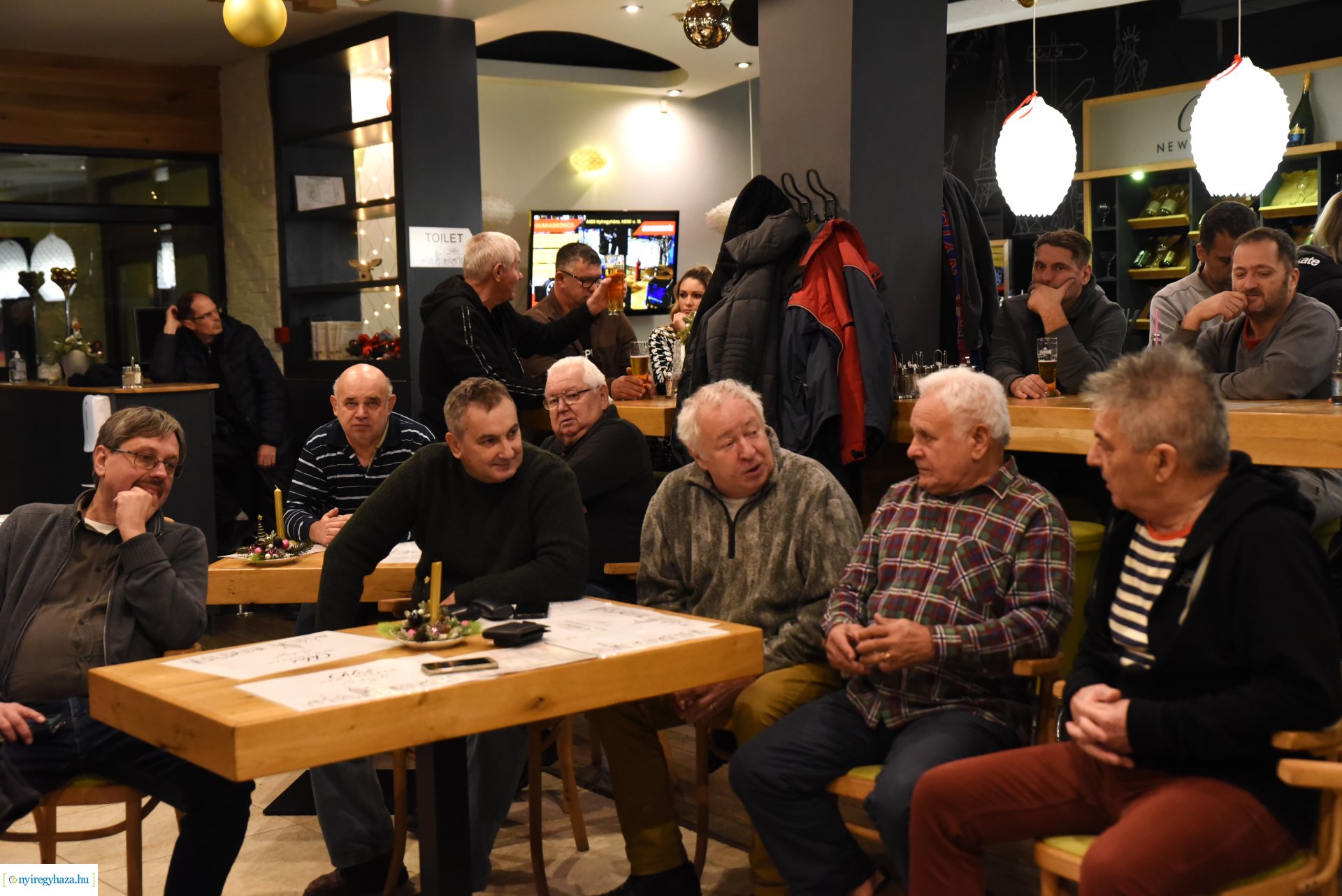 Gólösszefoglaló, kötetlen beszélgetés a Szpari szurkolókkal